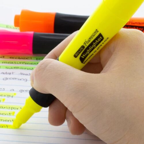 Desk Style Fluorescent Highlighters w/ Cushion Grip (3/Pack)